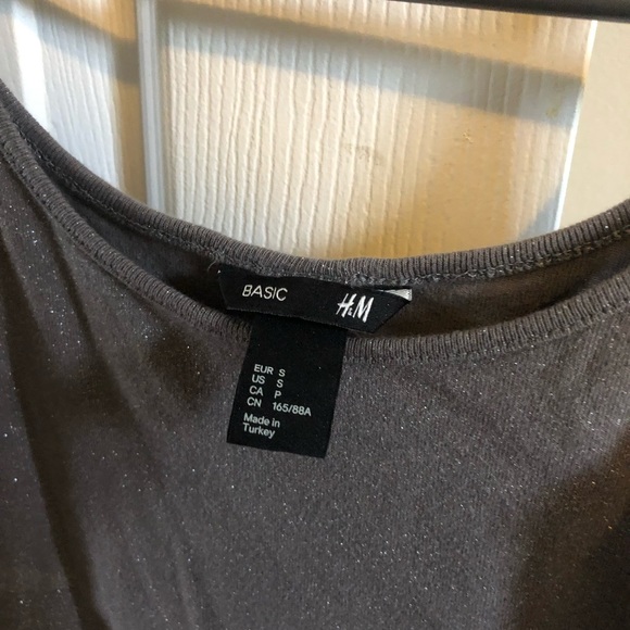 Top - Picture 2 of 2